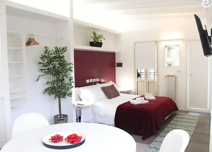 Bright Cozy Trastevere شقة