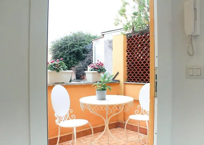 Bright Cozy Trastevere